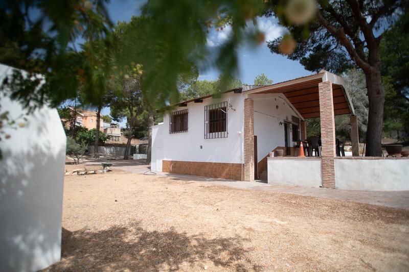 1 bedroom Townhouse for sale