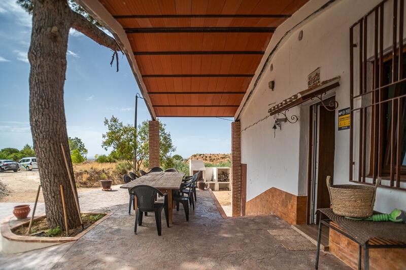 1 bedroom Townhouse for sale