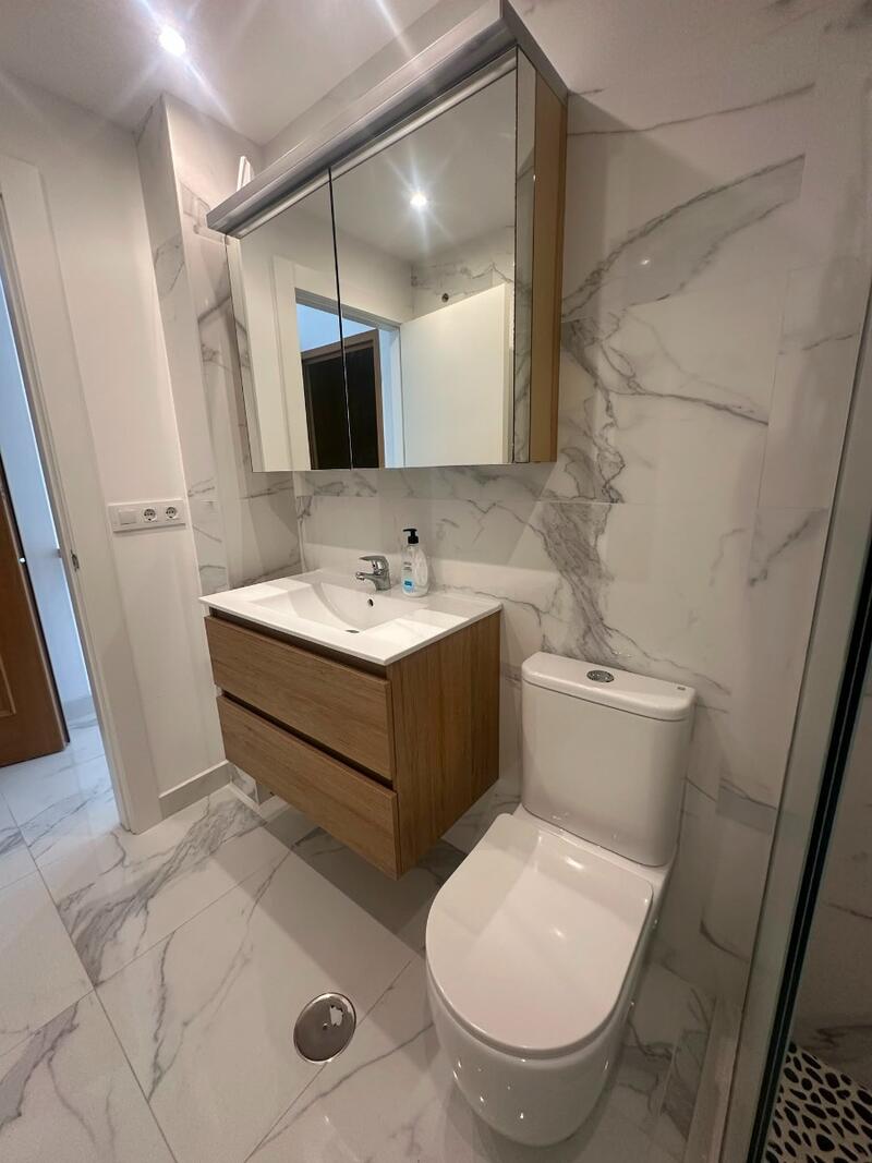 1 Cuarto Apartamento en venta