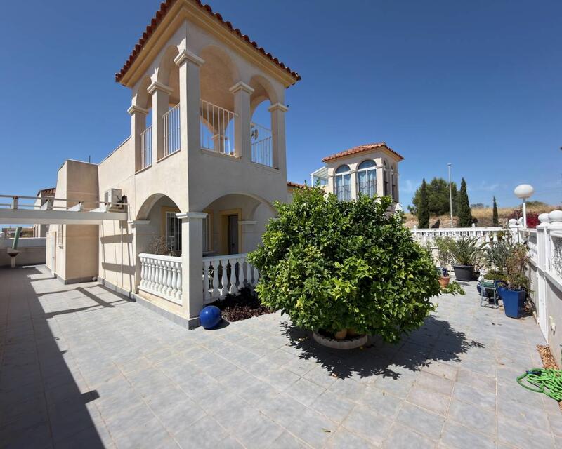 2 спальная комната вилла продается 2 спальная комната вилла продается