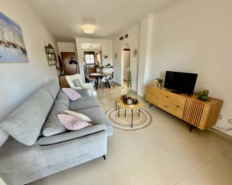 2 bedroom Apartment for sale