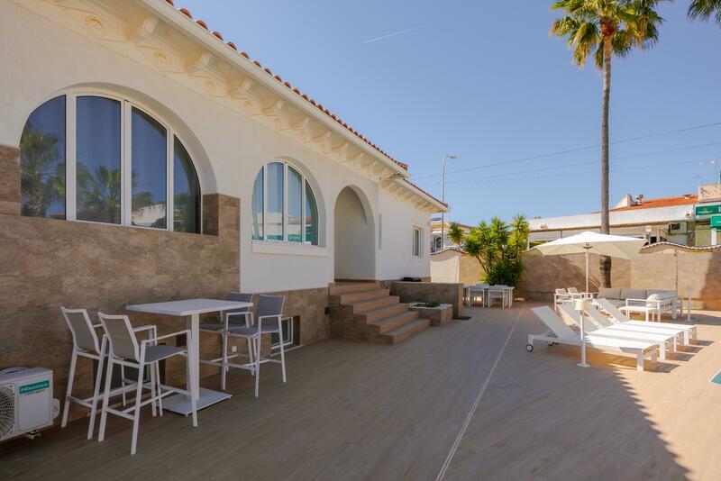 5 bedroom Villa for sale