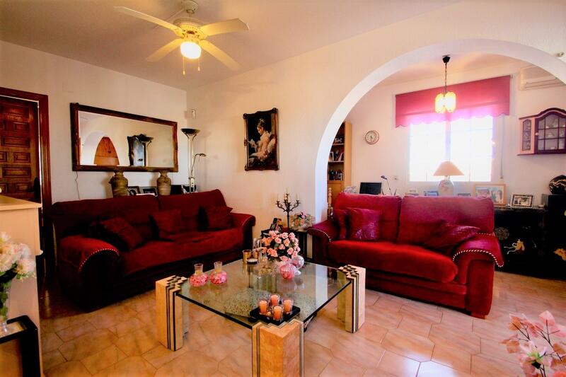 6 bedroom Villa for sale 6 bedroom Villa for sale