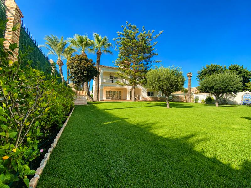 8 bedroom Villa for sale 8 bedroom Villa for sale