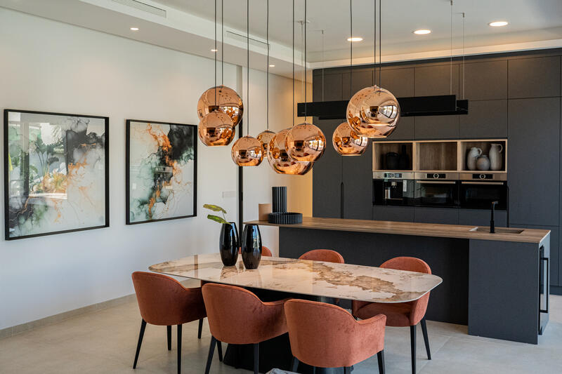 5 Schlafzimmer Villa zu verkaufen 5 Schlafzimmer Villa zu verkaufen