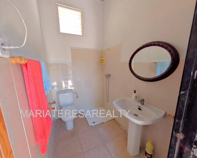 2 Cuarto Villa en venta