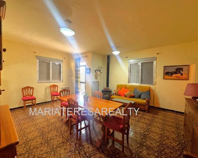 2 Cuarto Villa en venta