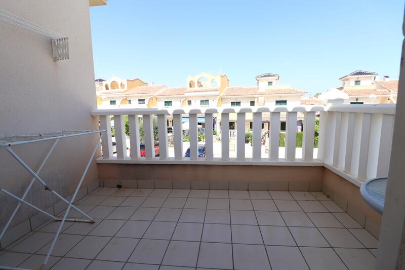 2 bedroom Townhouse for sale 2 bedroom Townhouse for sale