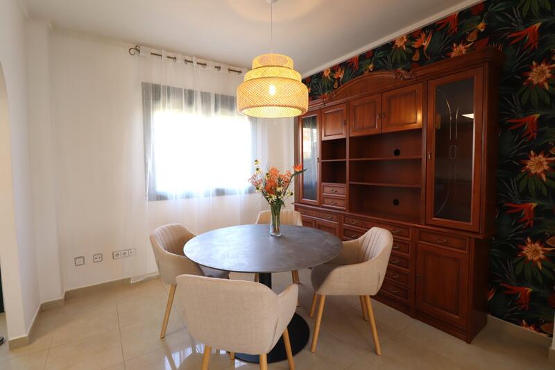 2 bedroom Townhouse for sale 2 bedroom Townhouse for sale
