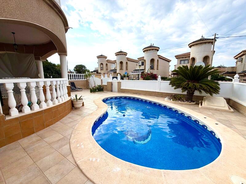 3 Cuarto Villa en venta 3 Cuarto Villa en venta