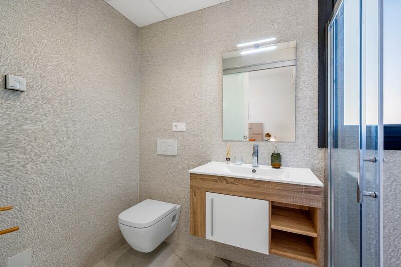 2 bedroom Apartment for sale 2 bedroom Apartment for sale
