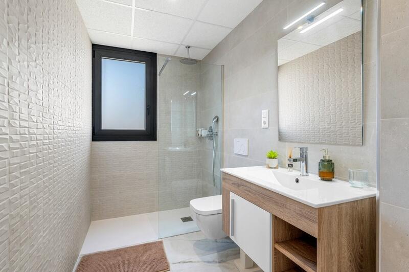 2 bedroom Apartment for sale 2 bedroom Apartment for sale