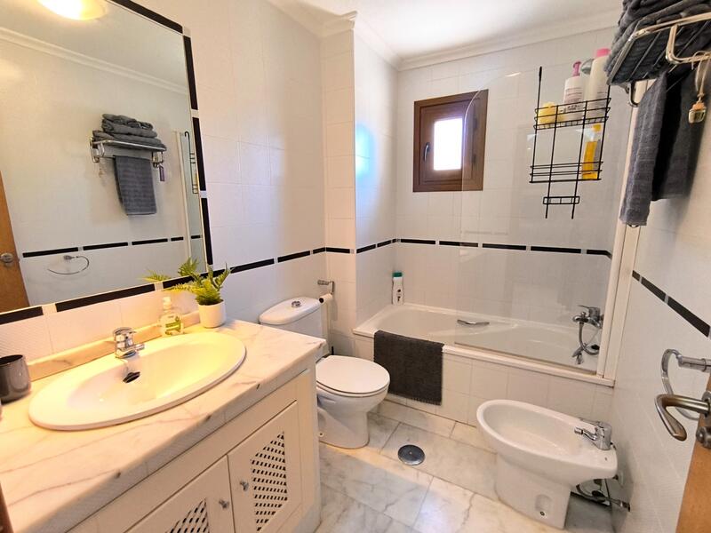 2 bedroom Apartment for sale 2 bedroom Apartment for sale
