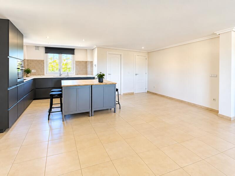 3 bedroom Apartment for sale 3 bedroom Apartment for sale