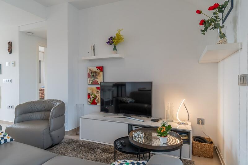 2 bedroom Townhouse for sale