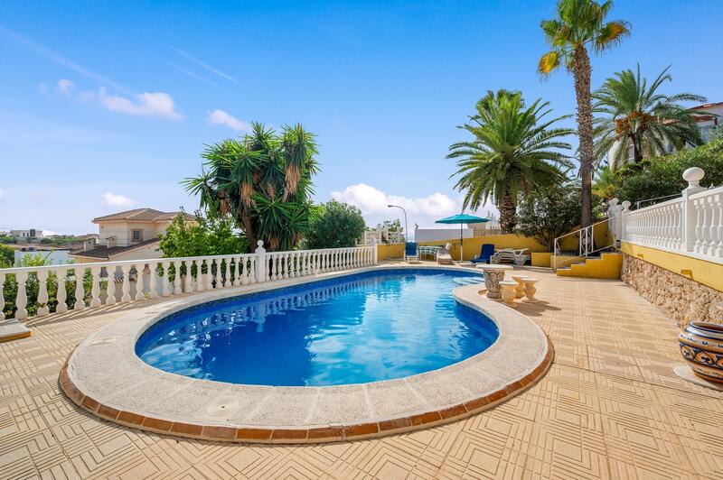 2 bedroom Villa for sale 2 bedroom Villa for sale