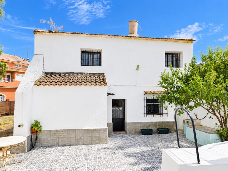 6 bedroom Villa for sale