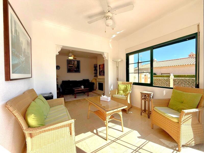 6 chambre Villa à vendre 6 chambre Villa à vendre