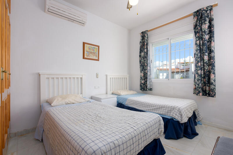 4 Schlafzimmer Höhlenhaus zu verkaufen