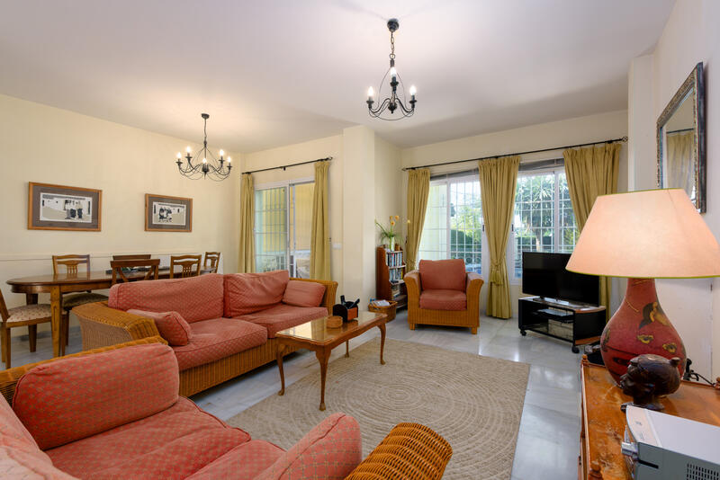 4 Schlafzimmer Höhlenhaus zu verkaufen