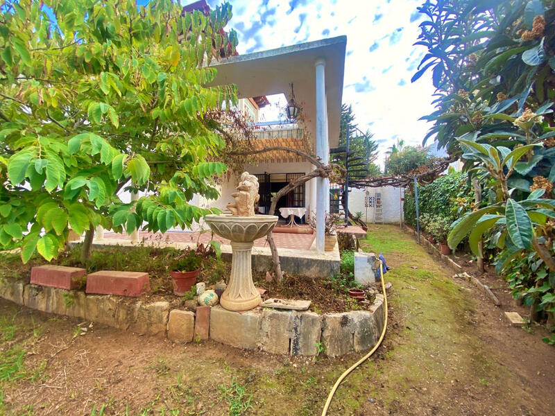 Villa à vendre dans Marbella, Málaga