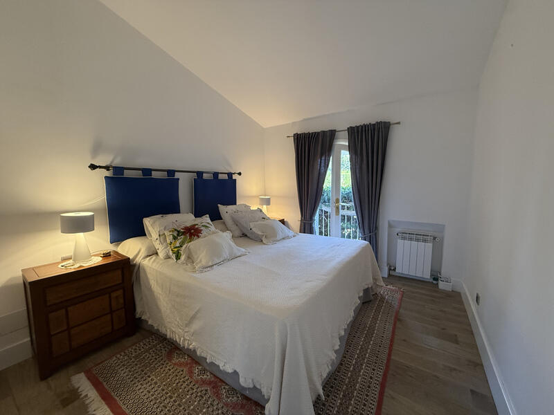6 bedroom Cave House for sale