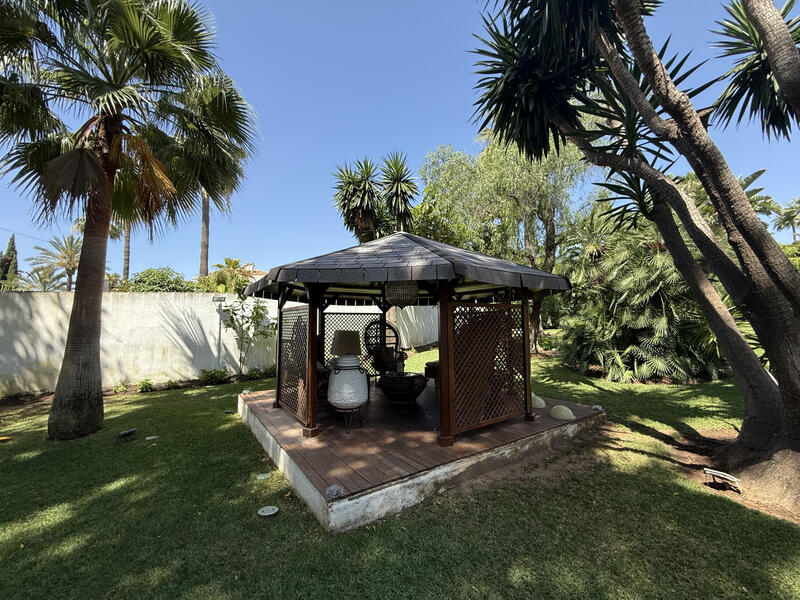 6 bedroom Cave House for sale