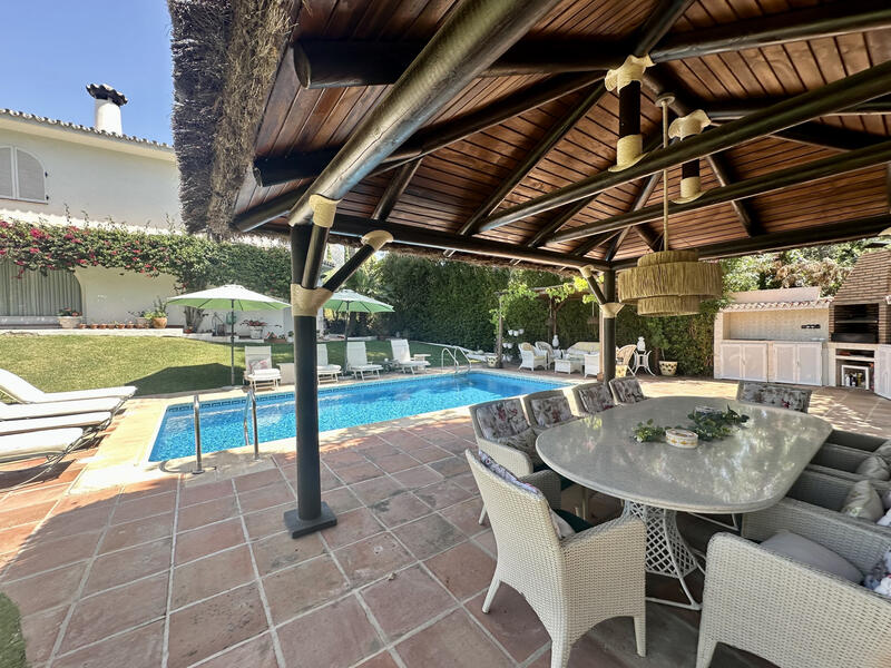 6 bedroom Cave House for sale