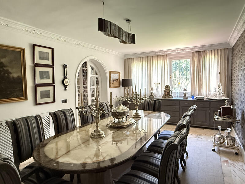 6 bedroom Cave House for sale