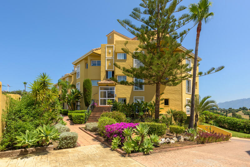 Apartment for sale in Estepona, Málaga