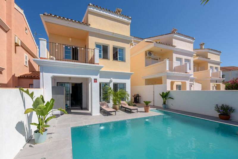 4 slaapkamer Villa Te koop
