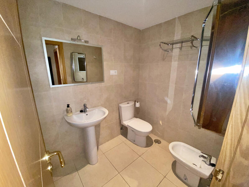 4 bedroom Apartment for sale