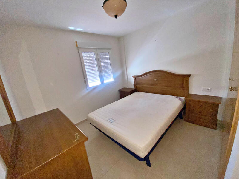 4 bedroom Apartment for sale