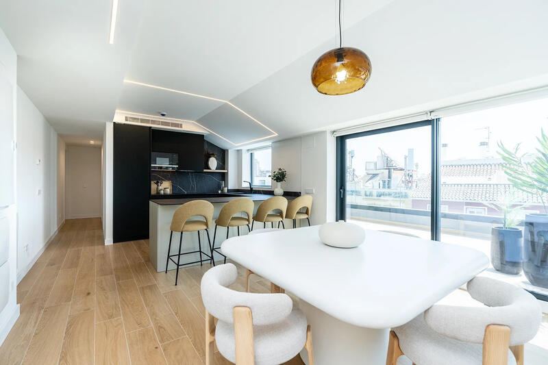 3 bedroom Apartment for sale