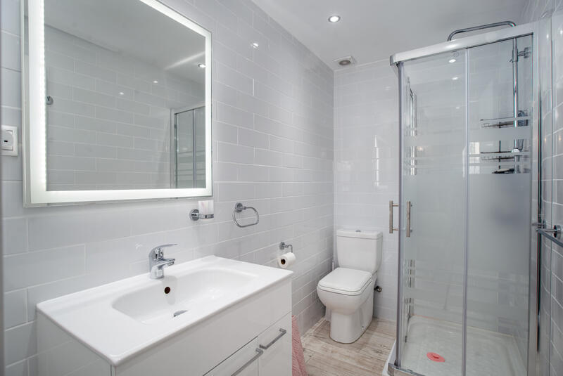2 bedroom Townhouse for sale