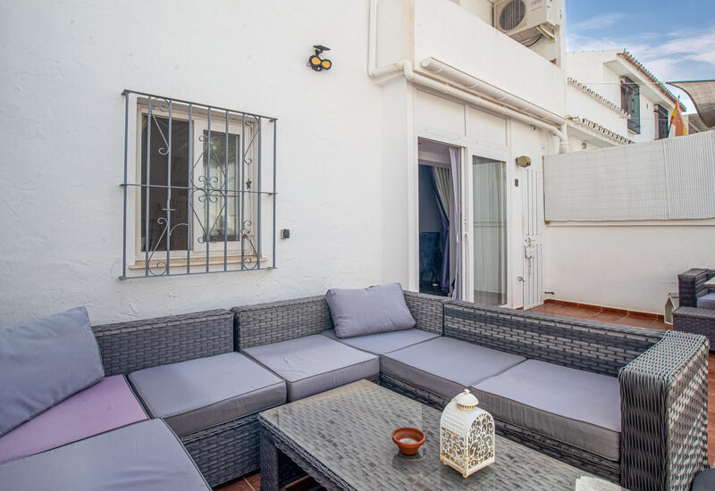 2 bedroom Townhouse for sale