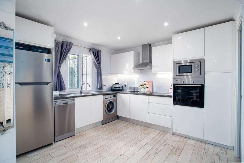 2 bedroom Townhouse for sale