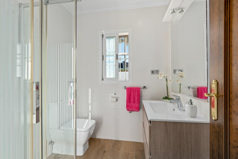 4 bedroom Cave House for sale