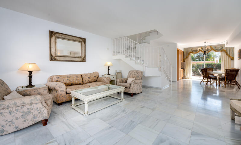 3 sovrum Radhus till salu