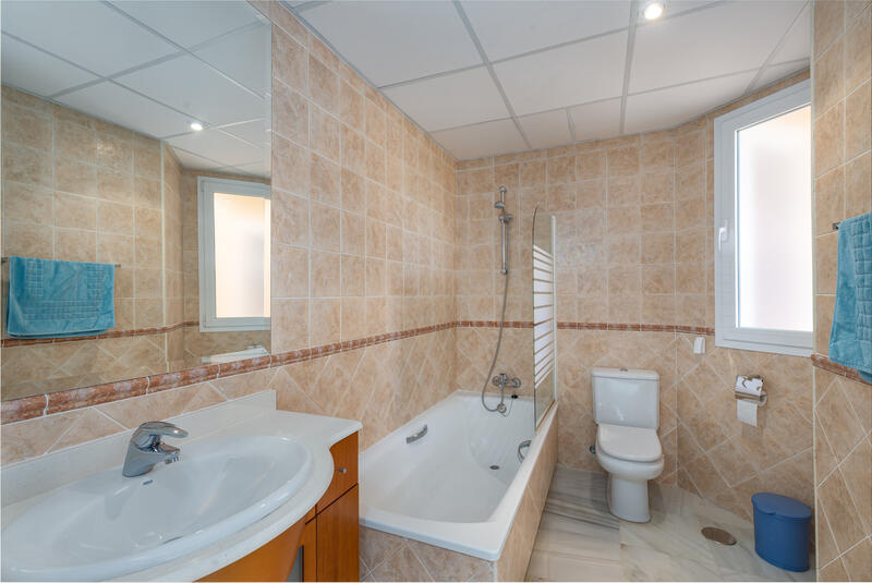 3 sovrum Radhus till salu