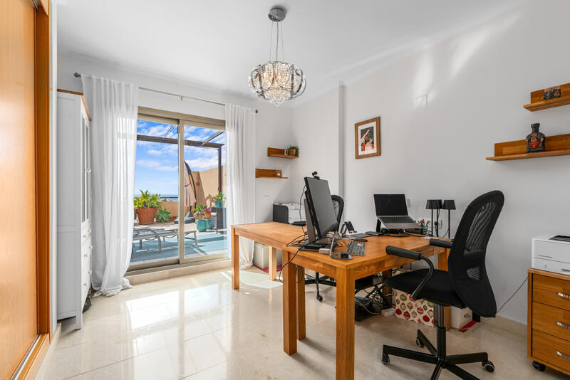 3 Schlafzimmer Appartement zu verkaufen