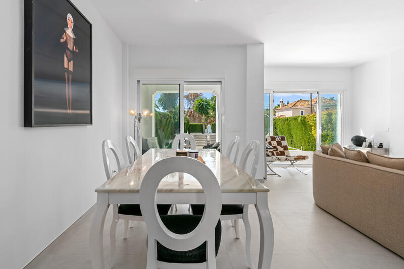 4 Cuarto Casa Cueva en venta