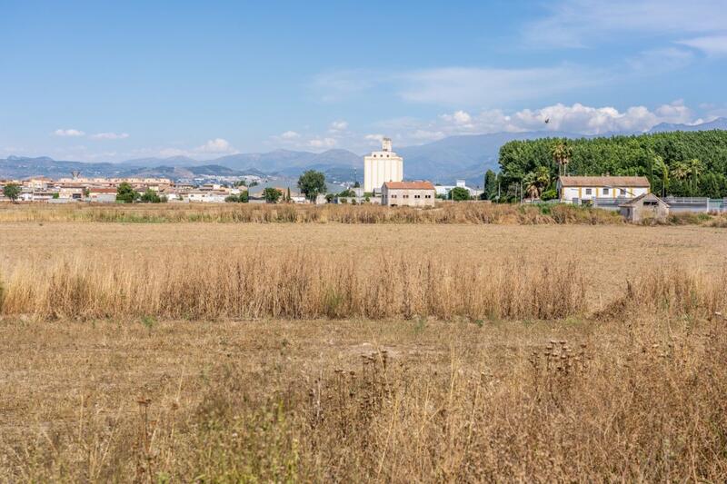 Terrain à vendre