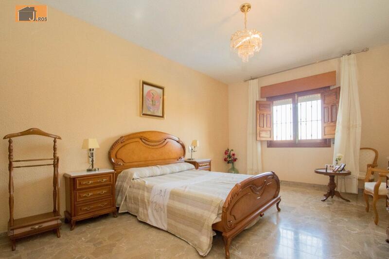 4 bedroom Villa for sale