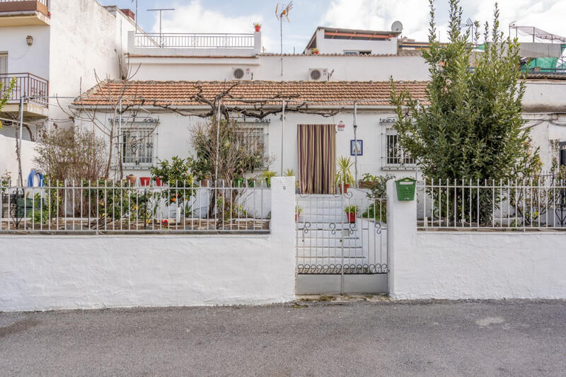 Villa for sale in Monachil, Granada