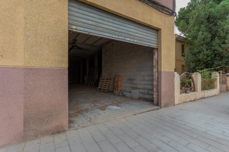 Local Commercial à vendre