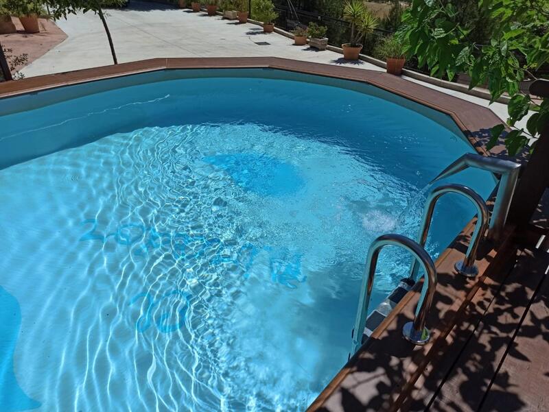 9 bedroom Villa for sale