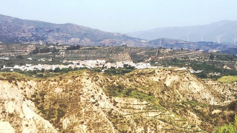Landsted til salg i El Valle, Granada