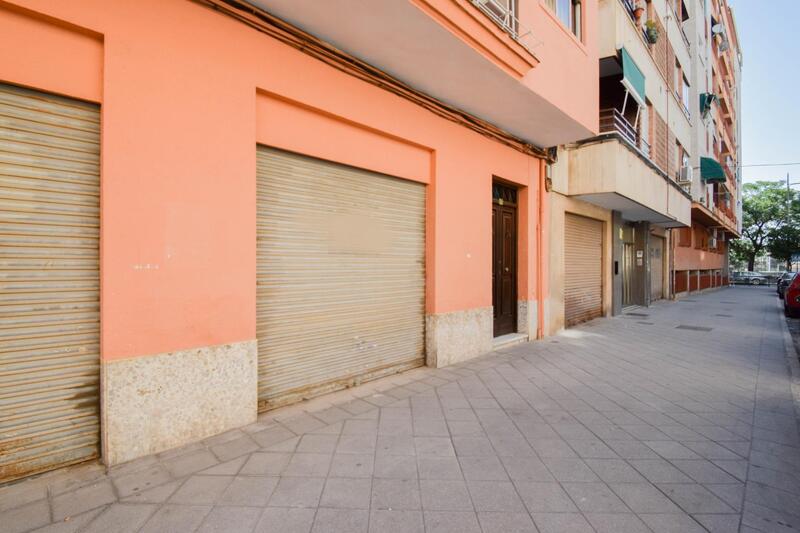 Forretningseiendom til salgs i Granada, Granada