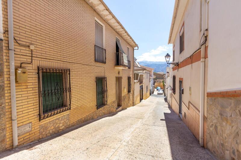 Townhouse for sale in Padul, Granada
